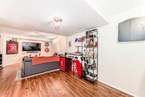 15 Citadel Meadow Grove Nw, Calgary, AB - Indoor