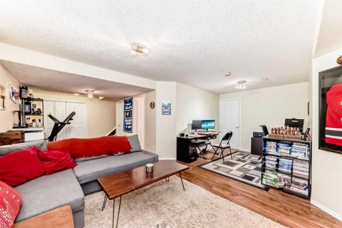 15 Citadel Meadow Grove Nw, Calgary, AB - Indoor