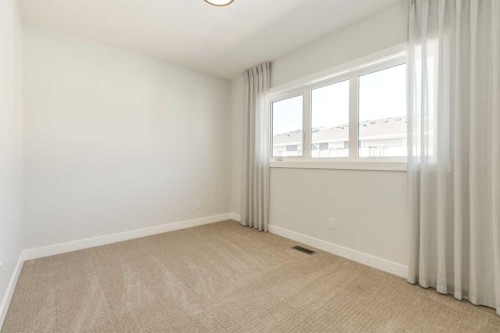 121 Walden Lane Se, Calgary, AB - Indoor Photo Showing Other Room