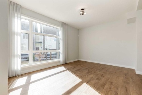 121 Walden Lane Se, Calgary, AB - Indoor Photo Showing Other Room