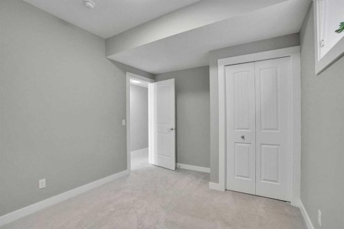 47 Corner Meadows Row Ne, Calgary, AB - Indoor Photo Showing Other Room