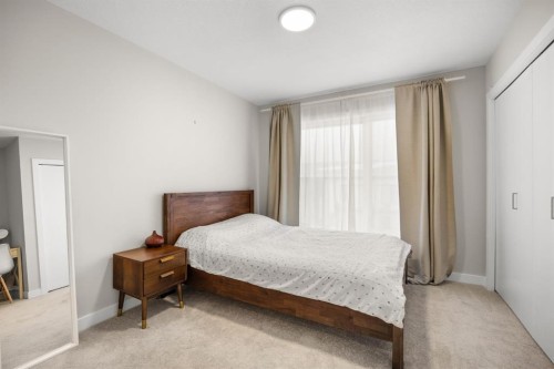 306 Evanscrest Square Nw, Calgary, AB - Indoor Photo Showing Bedroom