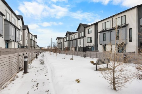 306 Evanscrest Square Nw, Calgary, AB - Outdoor