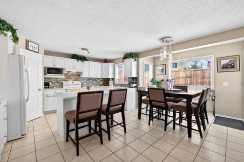 238 Royal Birch View Nw, Calgary, AB - Indoor