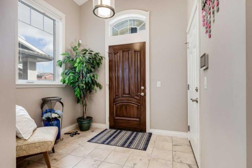 279 Coopers Hill Sw, Airdrie, AB - Indoor Photo Showing Other Room