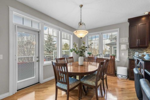 279 Coopers Hill Sw, Airdrie, AB - Indoor Photo Showing Dining Room