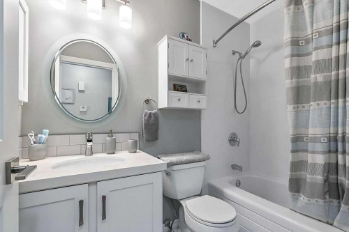 141 Shawfield Way Sw, Calgary, AB - Indoor Photo Showing Bathroom