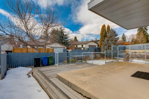 68 Silver Ridge Court Nw, Calgary, AB - Outdoor With Deck Patio Veranda