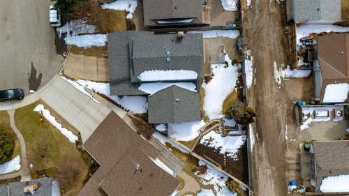 68 Silver Ridge Court Nw, Calgary, AB - Outdoor