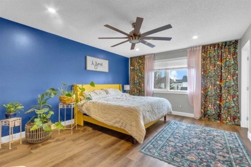 14 Inverness Close Se, Calgary, AB - Indoor Photo Showing Bedroom