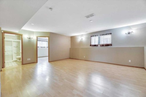 27 Aspen Creek Way, Strathmore, AB - Indoor Photo Showing Other Room