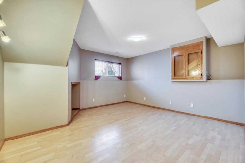 27 Aspen Creek Way, Strathmore, AB - Indoor Photo Showing Other Room
