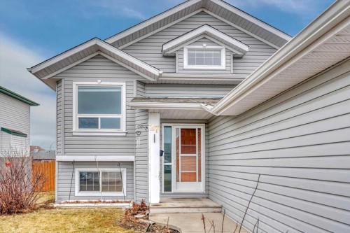 27 Aspen Creek Way, Strathmore, AB - Outdoor