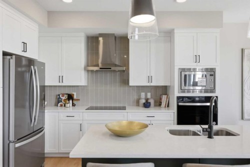 147 Belvedere Crescent Se, Calgary, AB - Indoor Photo Showing Kitchen With Upgraded Kitchen