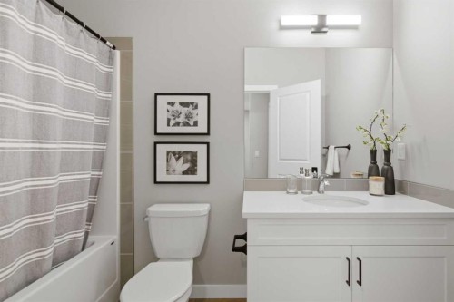 147 Belvedere Crescent Se, Calgary, AB - Indoor Photo Showing Bathroom