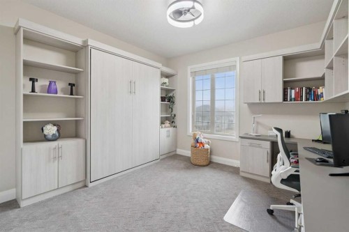 2410-15 Sunset Square, Cochrane, AB - Indoor Photo Showing Office