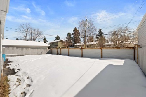 38 Westwood Drive Sw, Calgary, AB - Outdoor