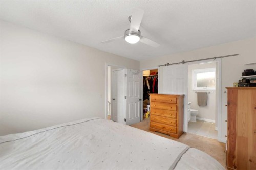 79 Macewan Meadow Rise Nw, Calgary, AB - Indoor Photo Showing Bedroom