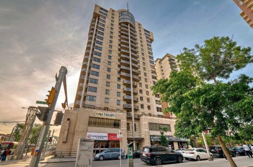 703-683 10 Street SW Calgary, AB T2P 5G3