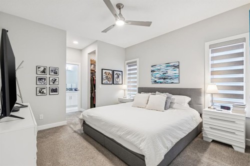 103 Walgrove Green Se, Calgary, AB - Indoor Photo Showing Bedroom