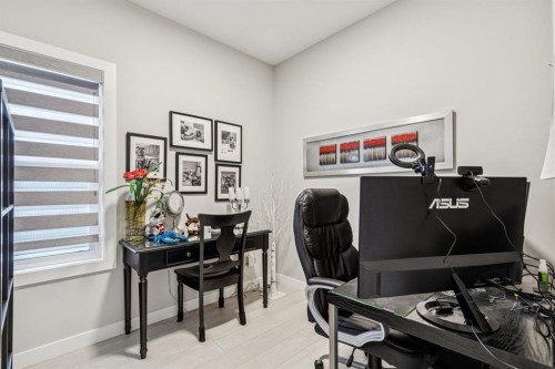103 Walgrove Green Se, Calgary, AB - Indoor Photo Showing Office