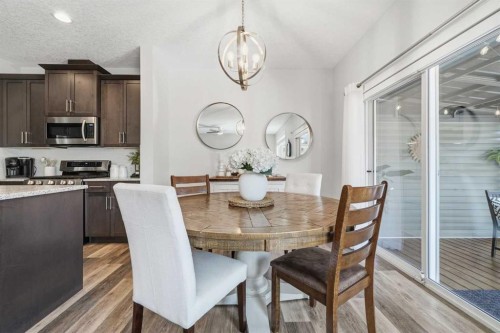 141 Willow Park, Cochrane, AB - Indoor Photo Showing Dining Room