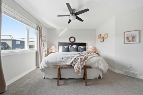 141 Willow Park, Cochrane, AB - Indoor Photo Showing Bedroom