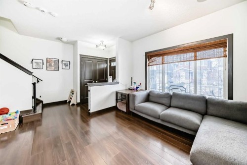 17 Redstone Common Ne, Calgary, AB - Indoor Photo Showing Living Room