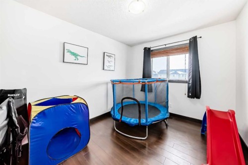 17 Redstone Common Ne, Calgary, AB - Indoor Photo Showing Other Room