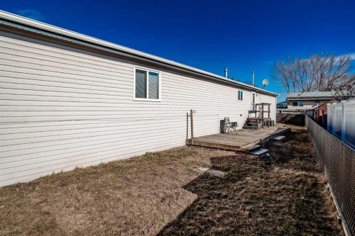 125 Erin Woods Circle Se, Calgary, AB - Outdoor With Exterior