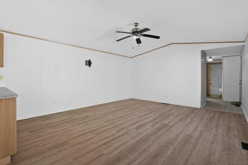 125 Erin Woods Circle Se, Calgary, AB - Indoor Photo Showing Other Room