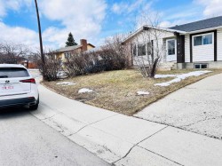 223 Pineland Place NE Calgary, AB T1Y 3L4