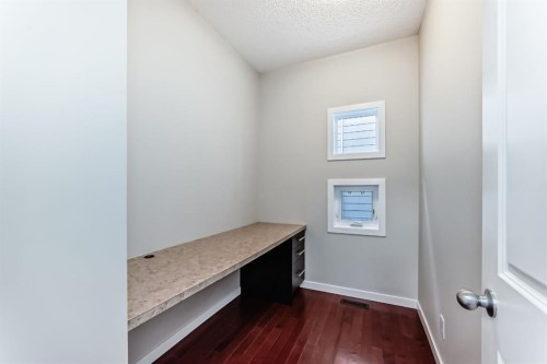 20 Walden Green Se, Calgary, AB - Indoor Photo Showing Other Room