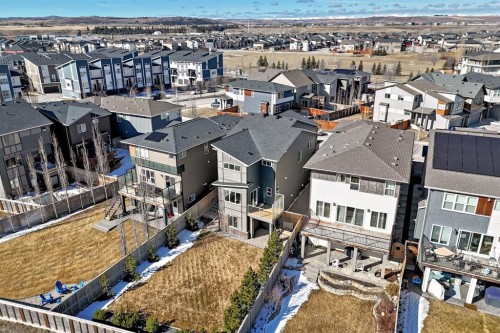 20 Walden Green Se, Calgary, AB - Outdoor