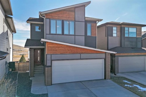20 Walden Green Se, Calgary, AB - Outdoor With Exterior