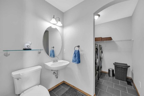 192 Somerglen Common, Calgary, AB - Indoor Photo Showing Bathroom