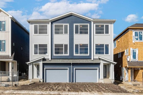 1167 Fowler SW Airdrie, AB T4B 5W6