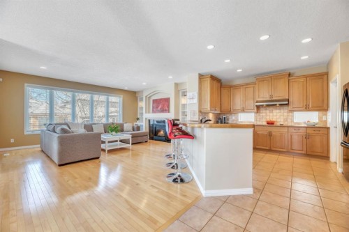 56 Evergreen Crescent Sw, Calgary, AB - Indoor