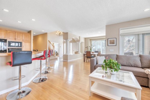 56 Evergreen Crescent Sw, Calgary, AB - Indoor