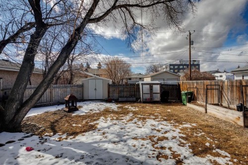 7417 24 Street Se, Calgary, AB - Outdoor