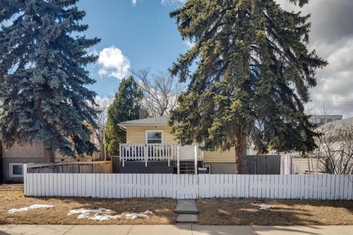 7417 24 Street Se, Calgary, AB - Outdoor