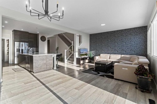 437 Corner Meadows Way Ne, Calgary, AB - Indoor