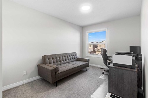437 Corner Meadows Way Ne, Calgary, AB - Indoor Photo Showing Office