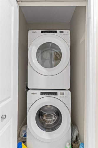 437 Corner Meadows Way Ne, Calgary, AB - Indoor Photo Showing Laundry Room