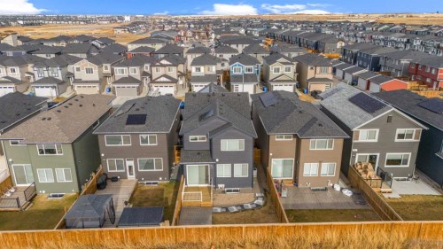 437 Corner Meadows Way Ne, Calgary, AB - Outdoor