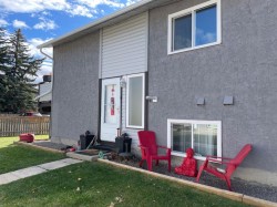 B-100 Oak Avenue Okotoks, AB T1S 1H9