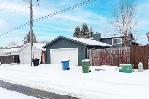 147 Templewood Drive Ne, Calgary, AB - Outdoor