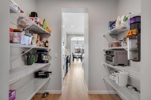 23 Savoy Terrace Se, Calgary, AB - Indoor