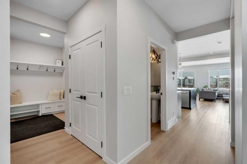 23 Savoy Terrace Se, Calgary, AB - Indoor Photo Showing Other Room