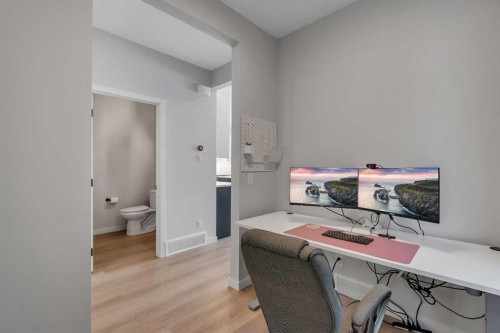 23 Savoy Terrace Se, Calgary, AB - Indoor Photo Showing Office